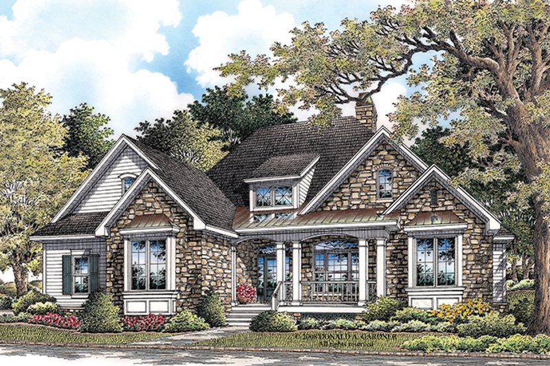 Dream House Plan - Traditional Exterior - Front Elevation Plan #929-925
