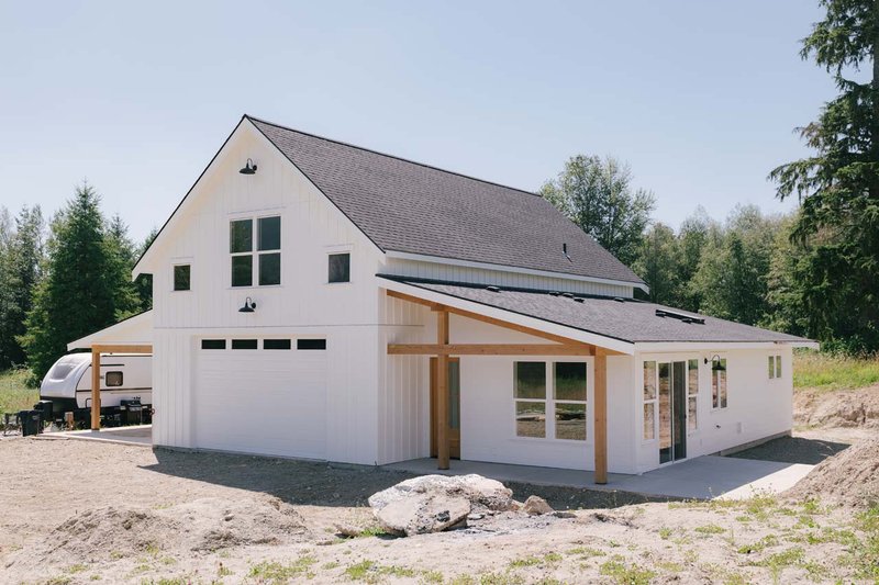 House Design - Photo 3 for Farmhouse House Plan #1070-201 - 1 bed, 1 bath