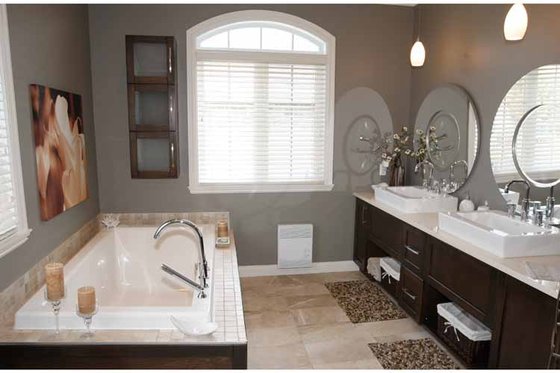 Interior - Master Bathroom for European House Plan #23-2547 - 3 bed, 1.5 bath