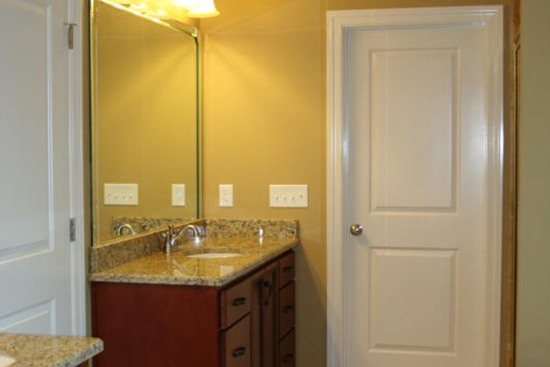 Home Plan - Interior - Master Bathroom 1 for European House Plan #21-223 - 3 bed, 2.5 bath