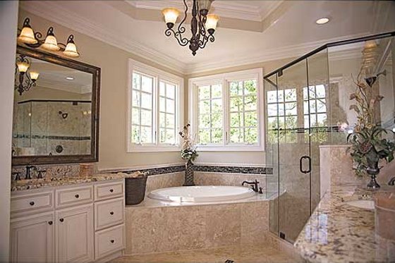 Interior - Master Bathroom for Craftsman House Plan #453-14 - 4 bed, 4.5 bath
