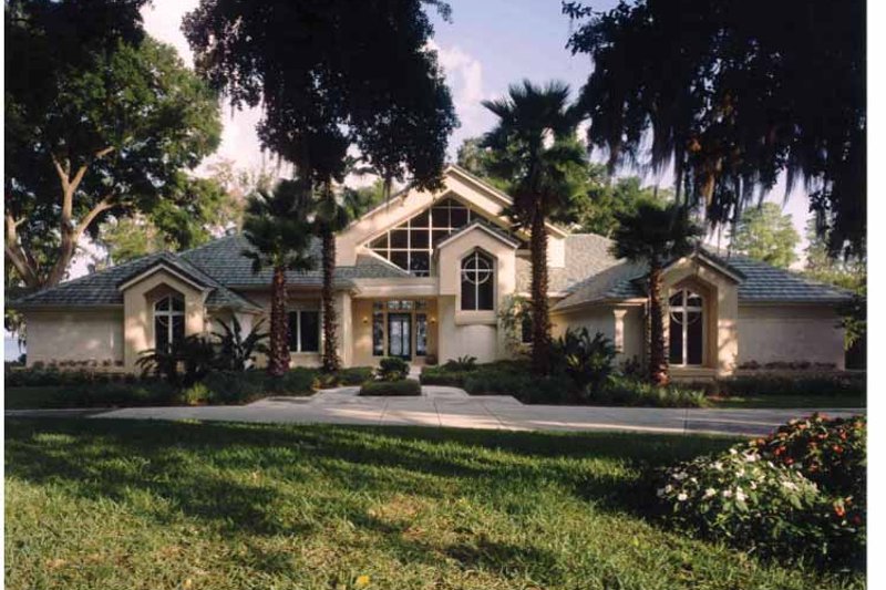 Dream House Plan - Exterior - Front Elevation 3 for Contemporary House Plan #1039-4 - 4 bed, 4.5 bath