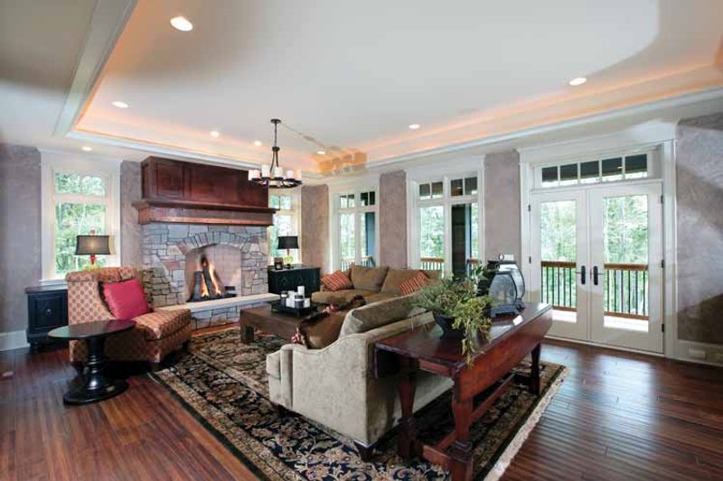 House Design - Interior - Family Room 3 for Craftsman House Plan #928-32 - 4 bed, 3.5 bath