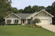 Craftsman Style House Plan - 4 Beds 3.5 Baths 2582 Sq/Ft Plan #928-126 