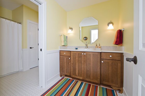 Interior - Bathroom for Contemporary House Plan #928-274 - 3 bed, 2.5 bath