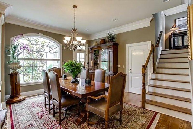Home Plan - Interior - Dining Room 1 for Country House Plan #137-148 - 4 bed, 3 bath