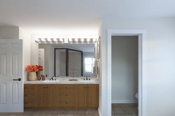 Interior - Master Bathroom 1 for Traditional House Plan #1060-206 - 4 bed, 2.5 bath