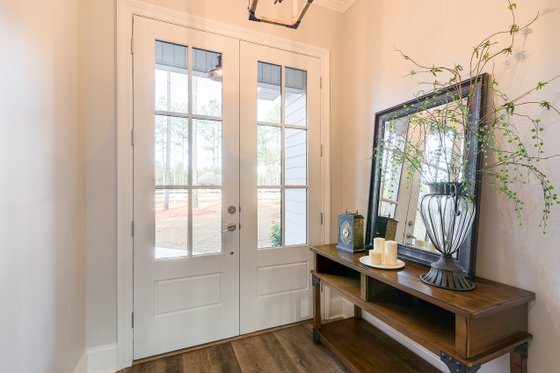 Interior - Entry for Traditional House Plan #430-228 - 4 bed, 2 bath