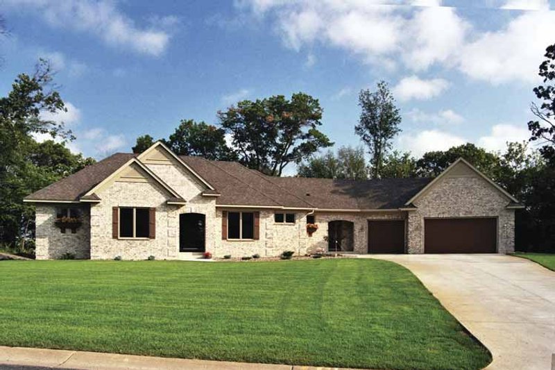 Home Plan - Traditional Exterior - Front Elevation Plan #51-678