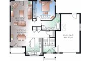 Traditional Style House Plan - 3 Beds 2 Baths 2085 Sq/Ft Plan #23-817 