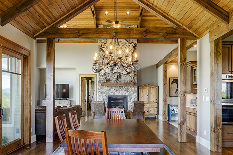 Home Plan - Interior - Dining Room for Ranch House Plan #929-655 - 3 bed, 2.5 bath