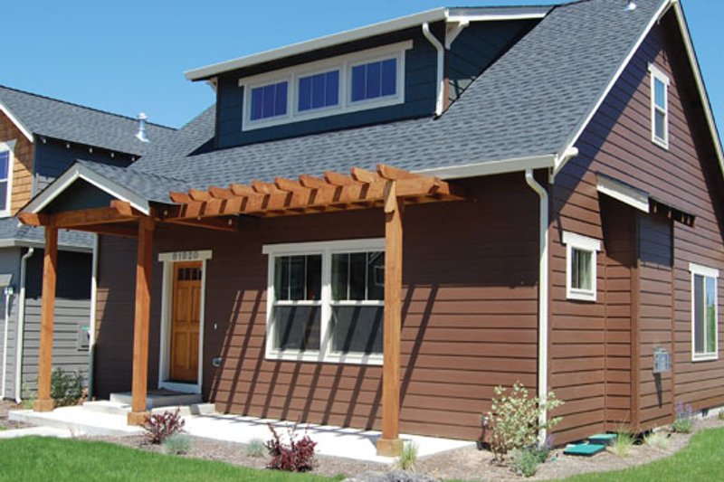 Architectural House Design - Craftsman Exterior - Front Elevation Plan #434-13
