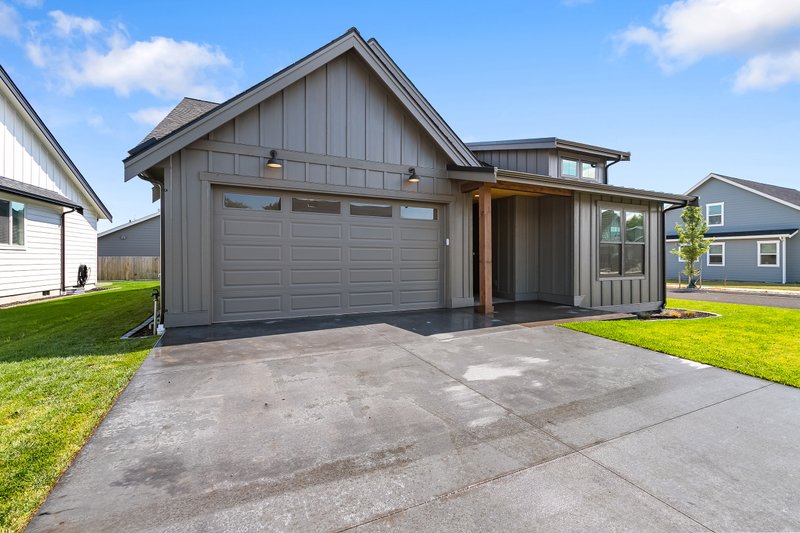 Home Plan - Exterior - Other Elevation for Farmhouse House Plan #1070-250 - 3 bed, 2 bath
