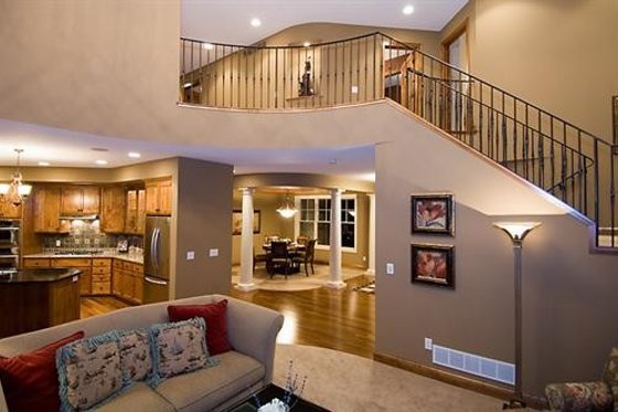 Interior - Family Room for Craftsman House Plan #51-324 - 4 bed, 2.5 bath