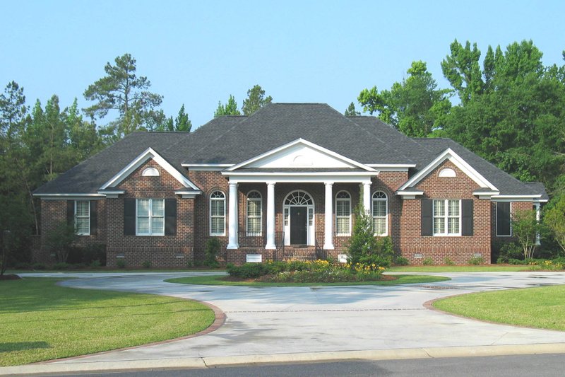 Home Plan - Colonial Exterior - Front Elevation Plan #1054-60