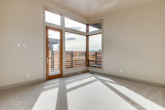 Interior - Master Bedroom for Contemporary House Plan #892-23 - 3 bed, 3.5 bath