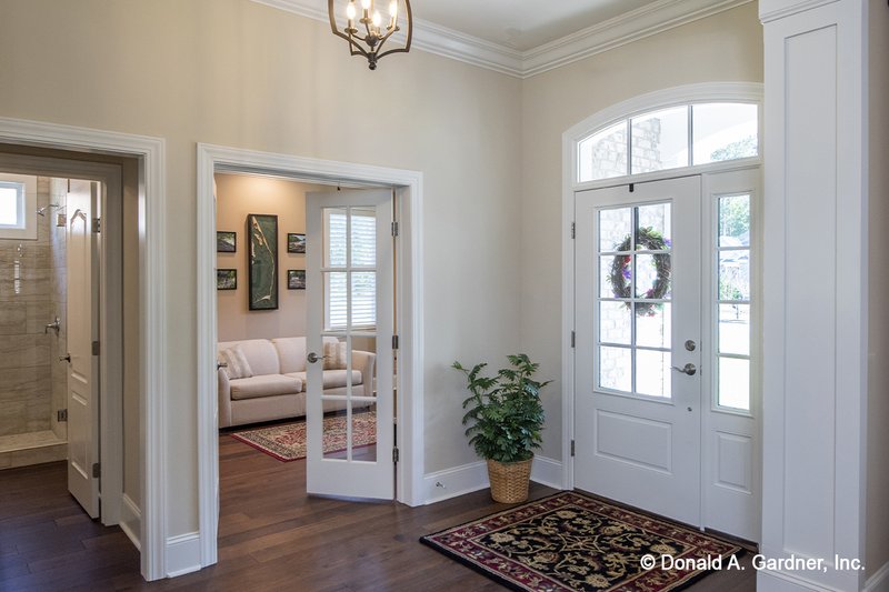 Architectural House Design - Interior - Entry for Craftsman House Plan #929-824 - 4 bed, 3 bath