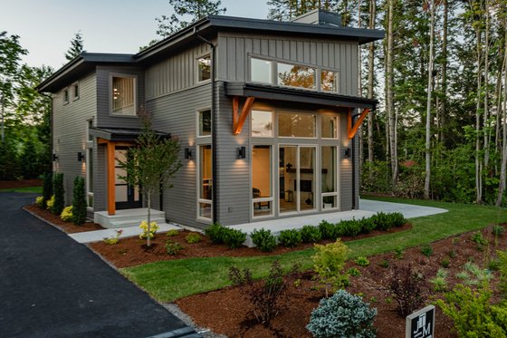 Exterior - Front Elevation 11 for Contemporary House Plan #1070-14 - 3 bed, 2.5 bath