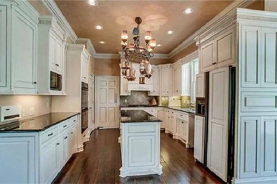 Photo 1 for Southern House Plan #137-140 - 3 bed, 3 bath