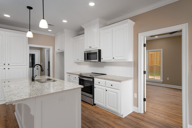 Home Plan - Interior - Kitchen 2 for Country House Plan #430-178 - 4 bed, 2 bath