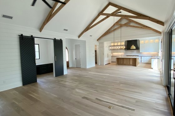 Interior - Other 6 for Modern House Plan #437-108 - 4 bed, 4.5 bath