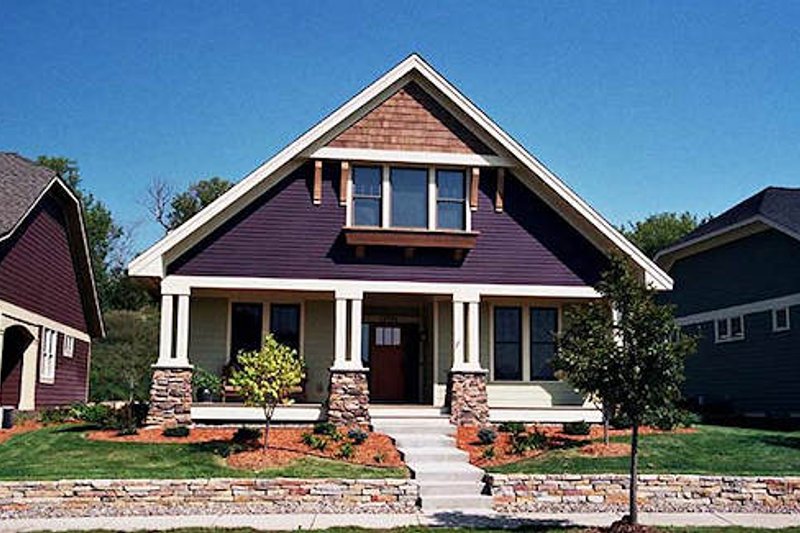 Architectural House Design - Craftsman Exterior - Front Elevation Plan #51-346