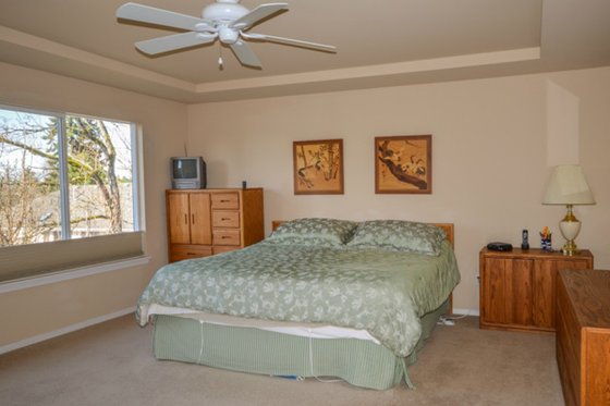 Interior - Other 16 for Traditional House Plan #132-151 - 4 bed, 2.5 bath