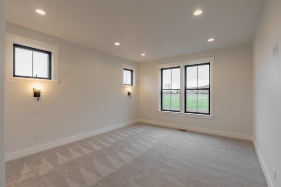 Interior - Master Bedroom for Country House Plan #1070-33 - 3 bed, 2.5 bath