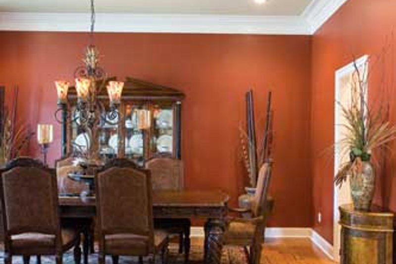 Architectural House Design - Photo 3 for European House Plan #17-2272 - 5 bed, 3 bath