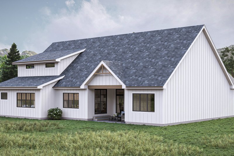 House Plan Design - Exterior - Rear Elevation for Farmhouse House Plan #455-502 - 4 bed, 3 bath