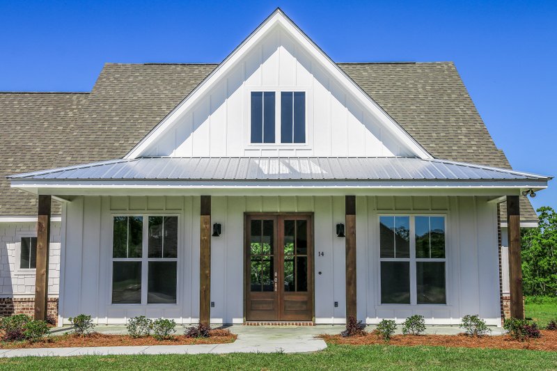 Architectural House Design - Exterior - Front Elevation 3 for Farmhouse House Plan #430-258 - 3 bed, 2.5 bath