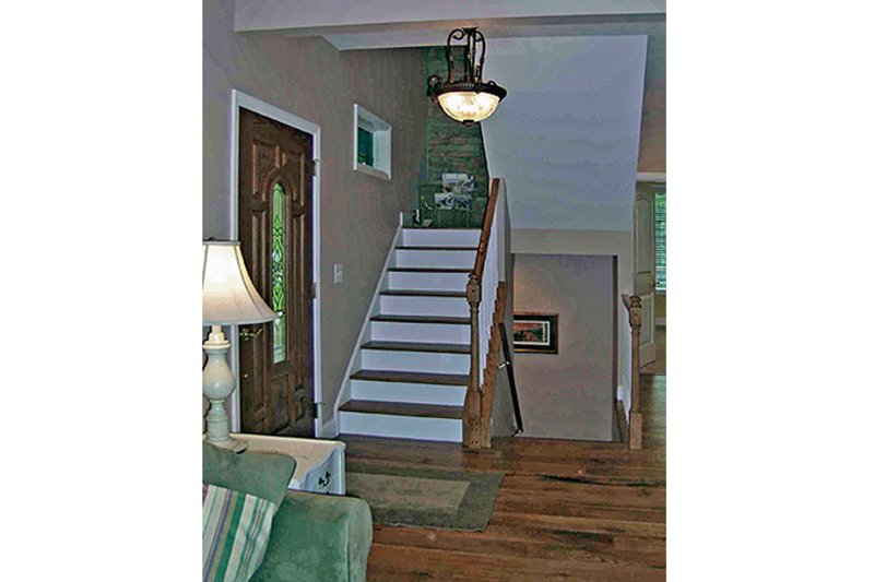 Home Plan - Interior - Entry for Craftsman House Plan #314-283 - 3 bed, 3.5 bath