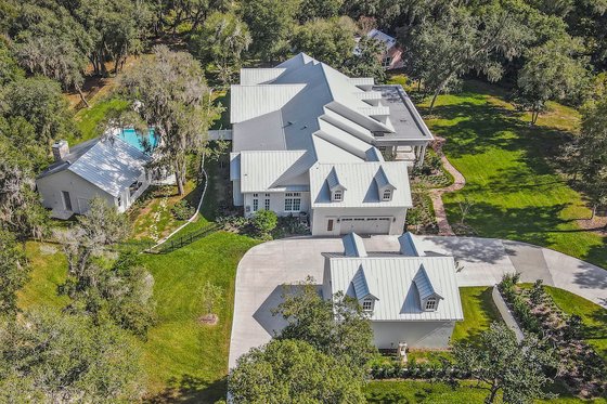 Exterior - Other Elevation 2 for Colonial House Plan #1058-222 - 4 bed, 5.5 bath