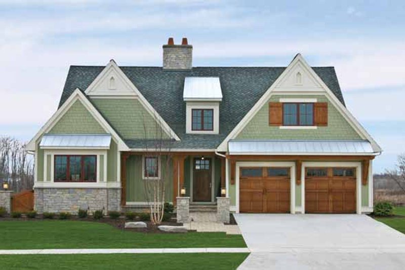 Dream House Plan - Craftsman Exterior - Front Elevation Plan #928-230