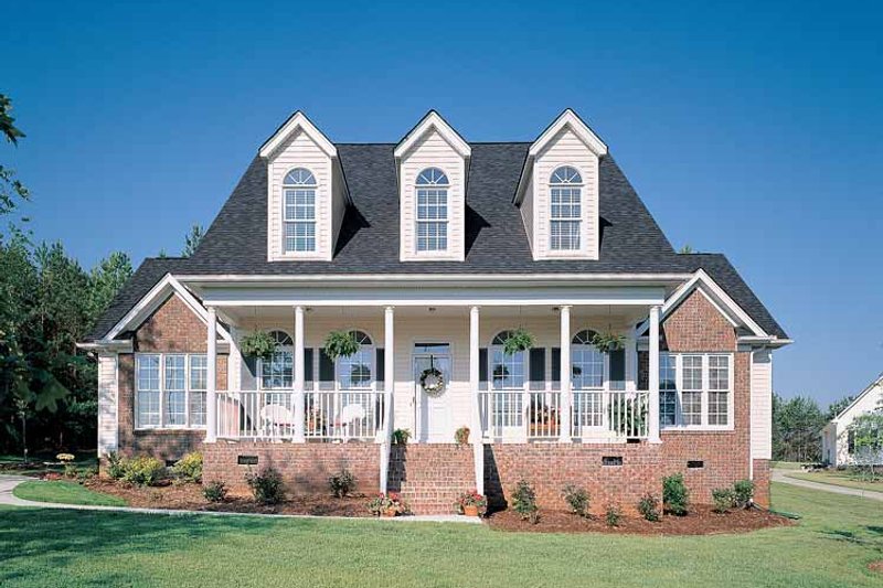 Home Plan - Country Exterior - Front Elevation Plan #929-147