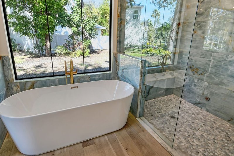 House Plan Design - Interior - Master Bathroom 2 for Modern House Plan #928-366 - 5 bed, 4.5 bath