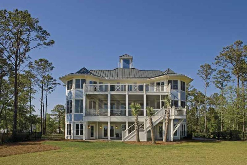 Home Plan - Exterior - Rear Elevation for Country House Plan #930-142 - 3 bed, 3.5 bath