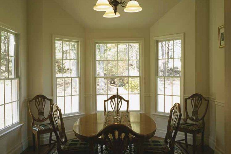 Home Plan - Interior - Dining Room for Victorian House Plan #314-188 - 4 bed, 3 bath