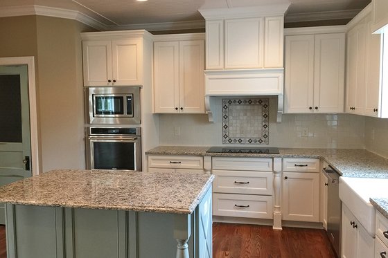 Interior - Kitchen 1 for Farmhouse House Plan #437-78 - 4 bed, 3.5 bath