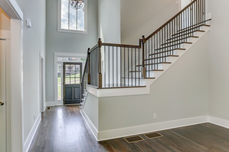 Dream House Plan - Photo 10 for Traditional House Plan #927-120 - 3 bed, 2.5 bath
