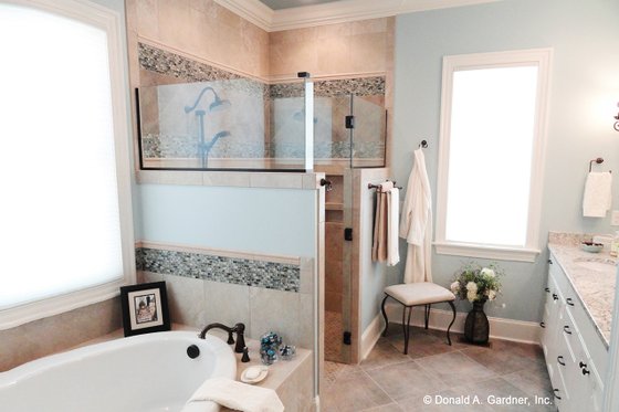 Country Interior - Master Bathroom Plan #929-699