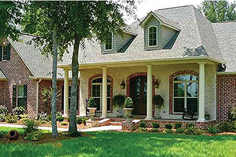 Colonial Style House Plan - 4 Beds 3.5 Baths 2500 Sq/Ft ...