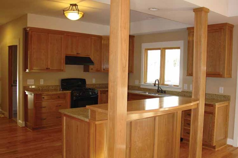 Architectural House Design - Interior - Kitchen 1 for Country House Plan #939-4 - 3 bed, 2.5 bath