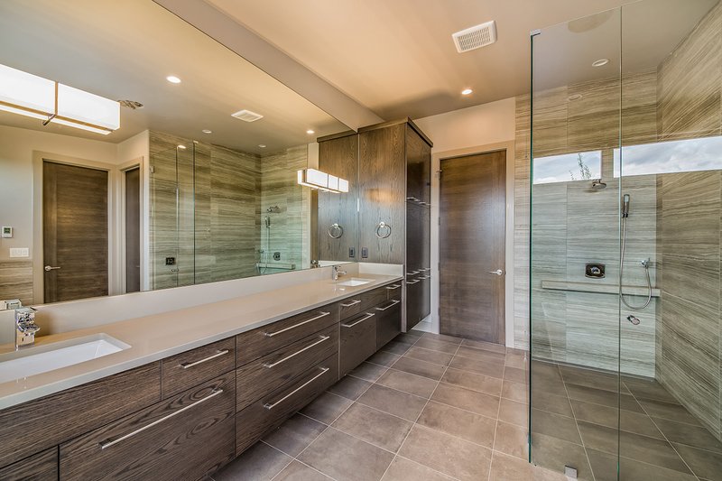 Architectural House Design - Interior - Master Bathroom for Traditional House Plan #892-25 - 3 bed, 3.5 bath