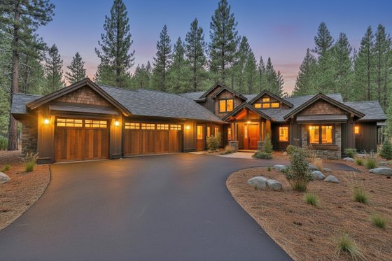 House Plan Design - Exterior - Front Elevation for Craftsman House Plan #892-29 - 3 bed, 3.5 bath