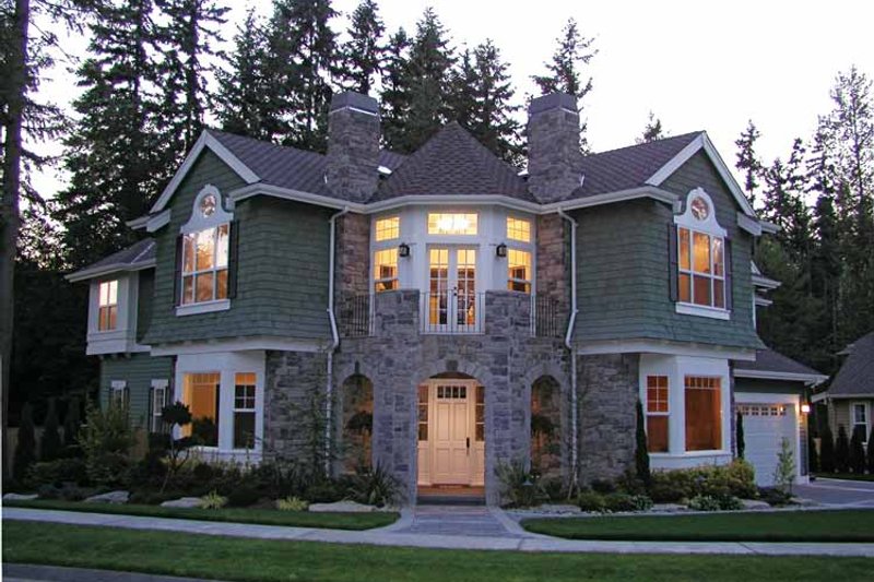 Dream House Plan - Craftsman Exterior - Front Elevation Plan #132-351