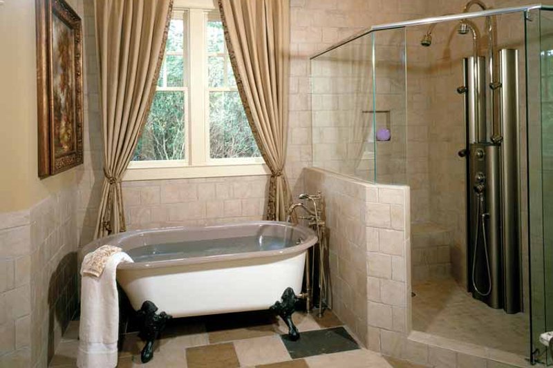 Home Plan - Interior - Bathroom for Craftsman House Plan #429-272 - 3 bed, 3.5 bath