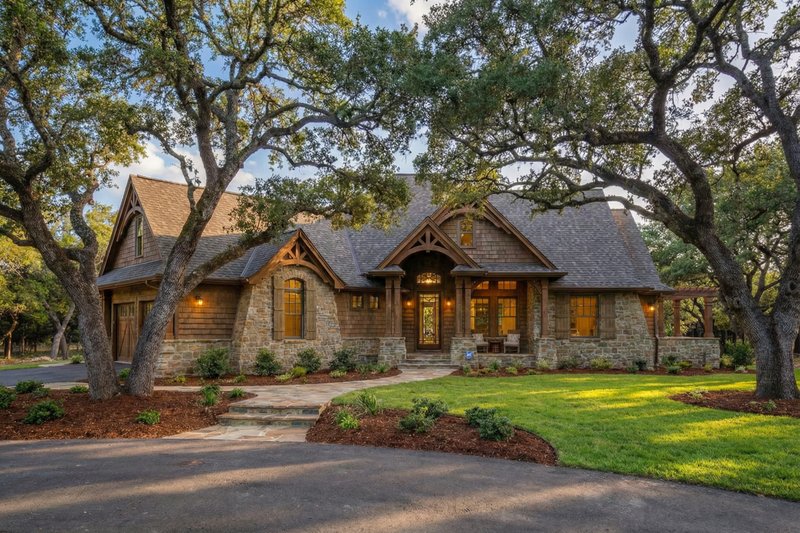 Home Plan - Craftsman Exterior - Front Elevation Plan #120-162