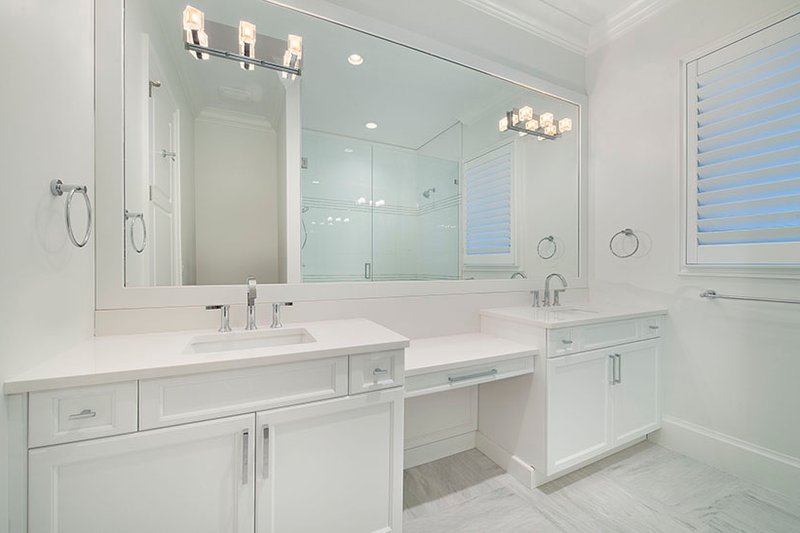 Home Plan - Interior - Bathroom for Mediterranean House Plan #1017-159 - 4 bed, 4.5 bath
