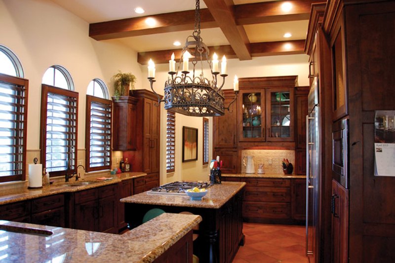 House Plan Design - Interior - Kitchen 1 for Mediterranean House Plan #1058-15 - 3 bed, 3 bath